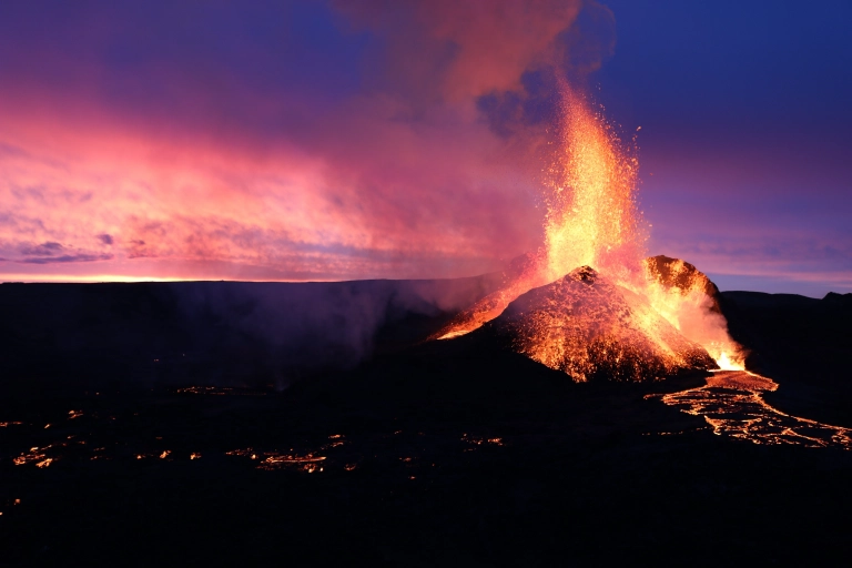Stor utbrudd etter solnedgang